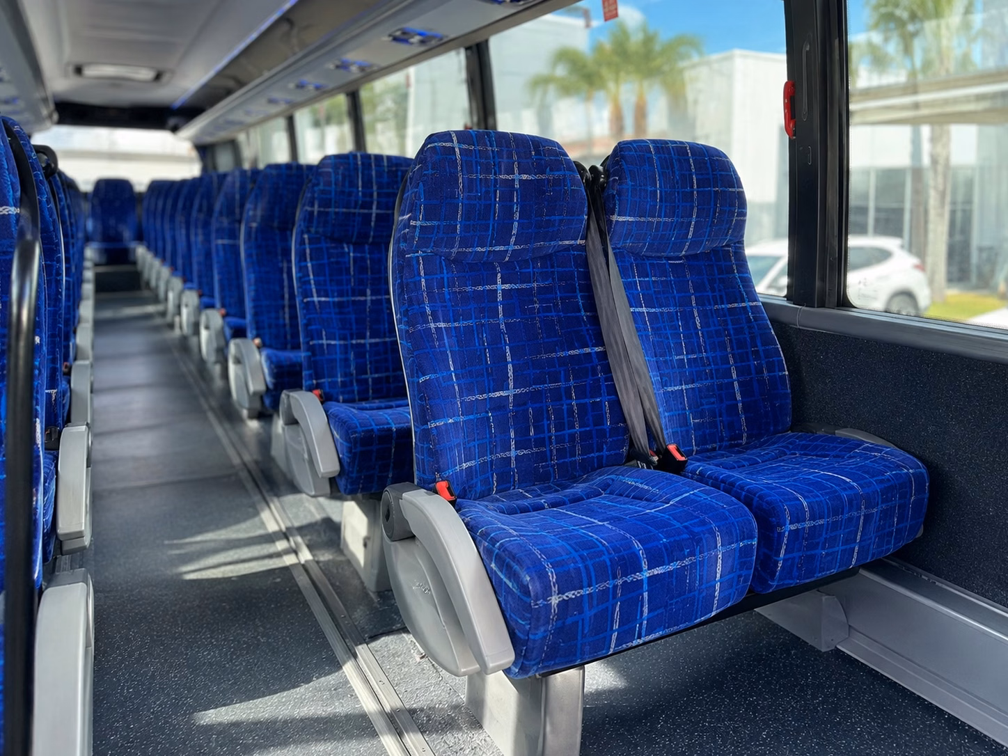 charter buses to petco park and snapdragon stadium for san diego sports fans