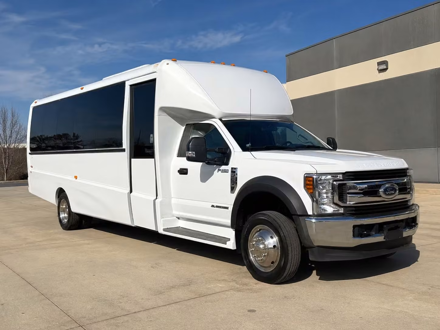 minibus rentals for smaller chula vista classroom groups